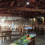 Nossa Casa Nourriture