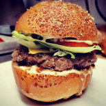 L' Ambition Comida