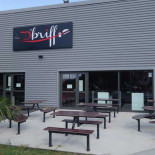Le D'briff Dentro