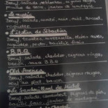 Karaktere Cardápio