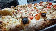 La Pizza Del Poeta food