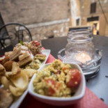 Kundera Caffe Bistrot Comida