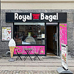 Royal Bagel Hellerup outside