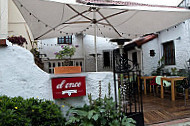 El Once Restaurante inside