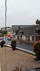 Bistrot Du Chêne outside