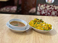 Restaurant Bharati food
