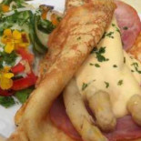 Monies Cafe Comida