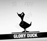 Glory Duck outside