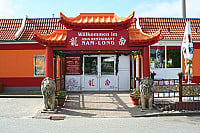 Asia Restaurant Nam Long outside