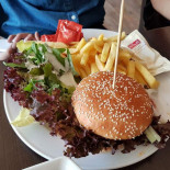 Dock 11 Berlin Comida