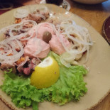 Dionysos Comida