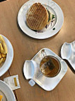 Café Alfons food