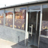 La Case Exterior