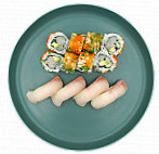 Sushi Saiko food