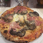 Pizza Amalfi food