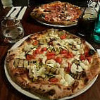 Antica Pizzeria food