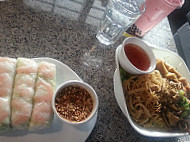 Tony’s Vietnamese Noodle food
