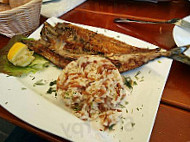 Gunay Fisch food