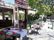 Le Patio des Arts food