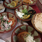Le Cedre Du Liban food
