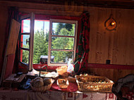 Chalet Buvette De Caillet food