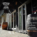Vintage Wine Bar & Tapas inside