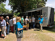 Food Truck Le Camion Qui Grille inside