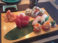 Hozu Sushi Asian Cuisine food