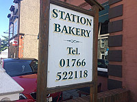 Station Bakery outside