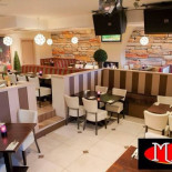 Mj's Bistro Dentro