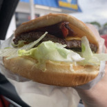 C D Drive-in Comida
