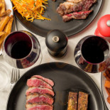 Carnium Comida