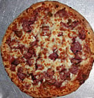 Double M's Pizza food