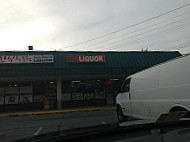 New Vision Liquor outside