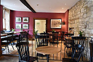 The Cotswold Grill food