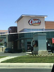 Raising Cane's Chicken Fingers outside