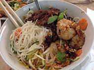 New Saigon Restaurant food