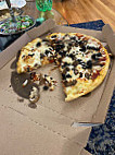 Domino's Pizza food