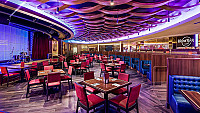 Hard Rock Cafe Atlantic City inside