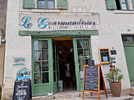 Restaurant Le Gourmandisier outside