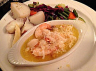 Bud's Seafood Grille food