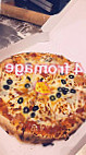 Ma Pizza.com food