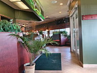 Humpty's Family Restaurants inside