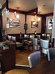 Le Regann Brasserie inside