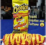 Izquitl Esquites Con Tuetano outside