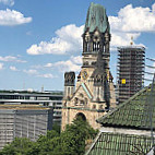 LeBuffet Karstadt Kurfurstendamm inside