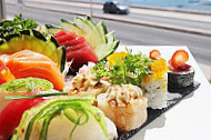 Yuzu Sushi Bar food