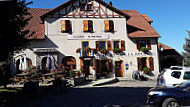 Ferme Auberge Au Ban de la Roche outside