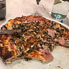 Pizza Della food