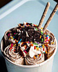 Hi Sweetie Ice Cream Rolls Desserts food
